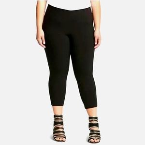 🖤Torrid Black Pointe Knit Slim Fix Cropped Pixie Pants